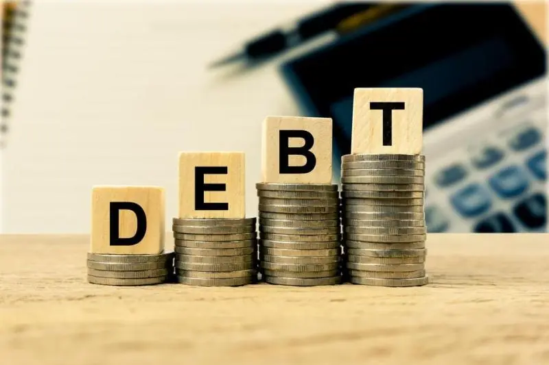 BIS: Η εκτόξευση του χρέους είναι η μεγαλύτερη απειλή για την παγκόσμια οικονομία