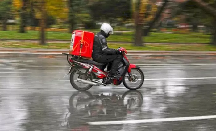 Κέντρα Αναψυχής: Απειλούν με 24ωρη αναστολή των υπηρεσιών delivery