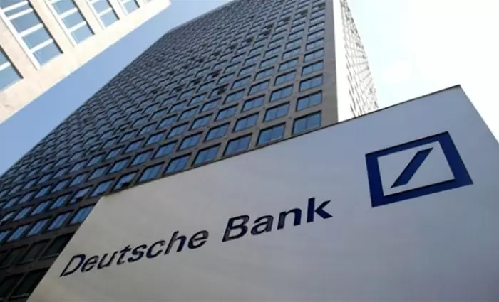 Deutsche Bank: Απολύει 3.500 εργαζομένους για να επιστρέψει ρευστό στους μετόχους
