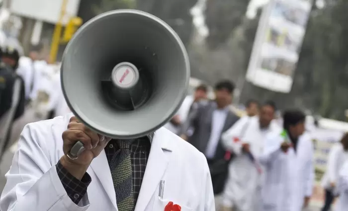 Σε απεργία κατέρχονται οι ειδικευόμενοι γιατροί