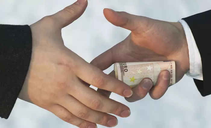Πώς οι εταιρίες θα καταπολεμήσουν το φαινόμενο της δωροδοκίας;