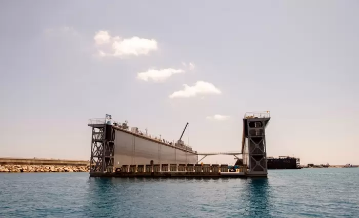 Εντυπωσιακές εικόνες από την Πλωτή Δεξαμενή στο Λιμάνι Λεμεσού