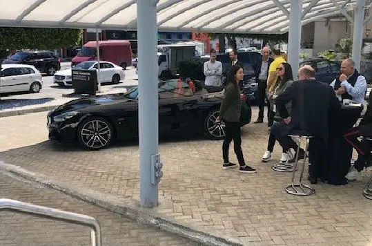 Ολότελα Νέο BMW Σειρά 3