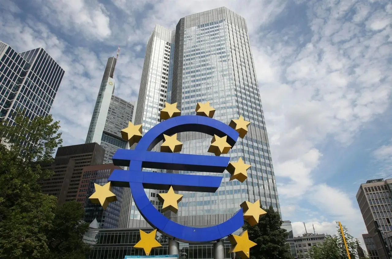 EKT: Γιατί θα είναι πιο δύσκολες οι μειώσεις όταν το βασικό επιτόκιο πέσει στο 3%