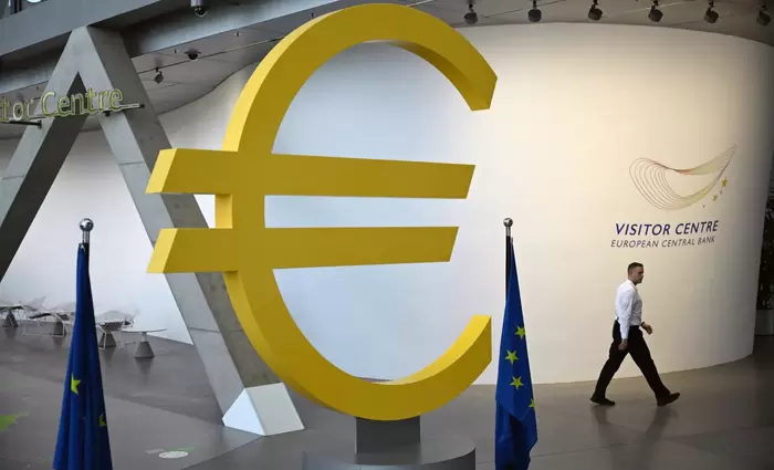 Εκτιμήσεις για σταθερά επιτόκια της ΕΚΤ στο 2% όλο το επόμενο έτος