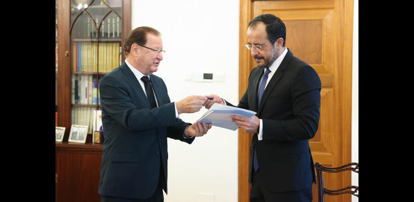 Ανάγκη επαναξιολόγησης πτυχών της μεταρρύθμισης στο Δημόσιο, βλέπει ο ΠτΔ