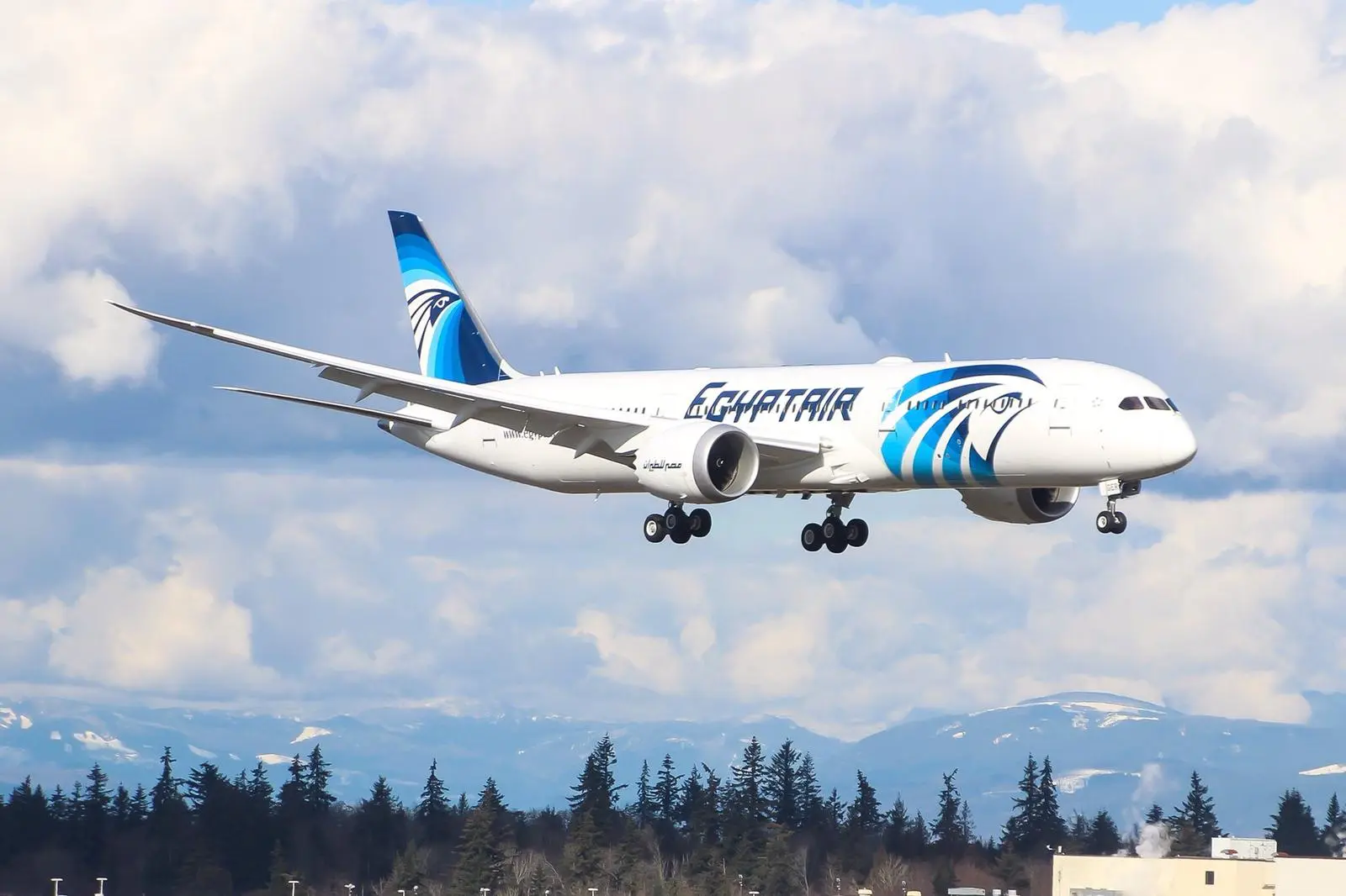 Η Egypt Air επιστρατεύει μεγαλύτερα αεροπλάνα για το Λονδίνο 