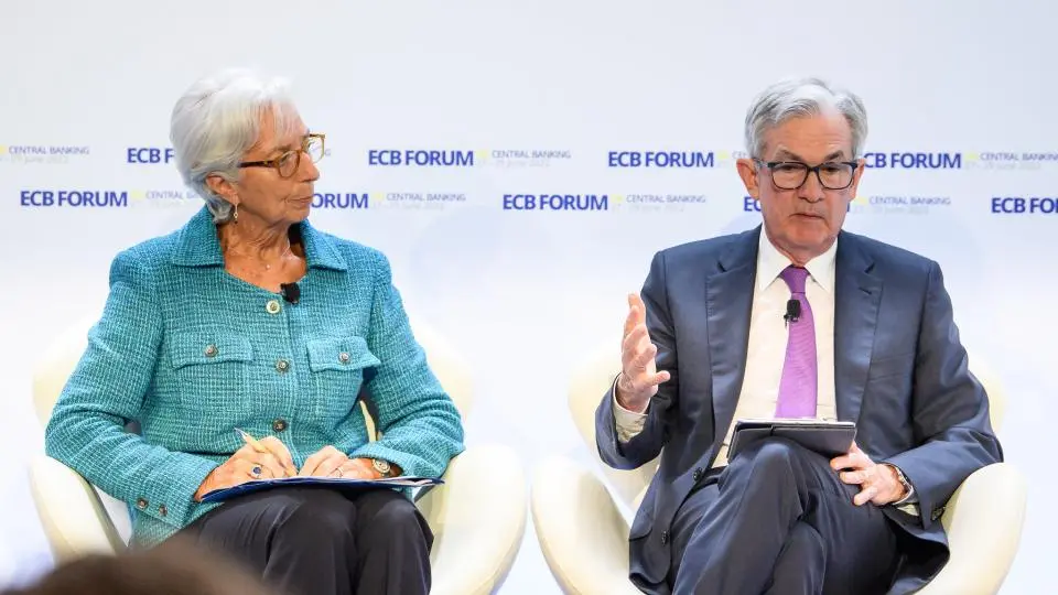 Fed-ΕΚΤ: Αναμένοντας τον πληθωρισμό