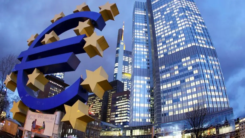 ΕΚΤ: Δίνει περισσότερη πρόσβαση σε ευαίσθητα τραπεζικά δεδομένα 