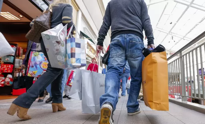 Βυθίστηκε ο λιανικό εμπόριο στην Κύπρο τον Μάιο