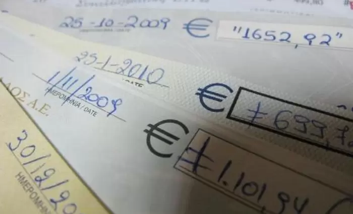 Τέλος στην επιστροφή ΦΠΑ μέσω τραπεζικών επιταγών