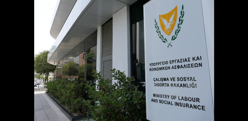 ΕΡΓΑΝΗ: Πράσινο για 3μηνη παράταση στις καταχωρίσεις εργαζομένων