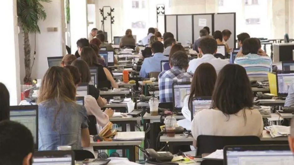 Για σοβαρές ελλείψεις στην αγορά εργασίας τα επόμενα χρόνια προειδοποιούν οι αναλυτές