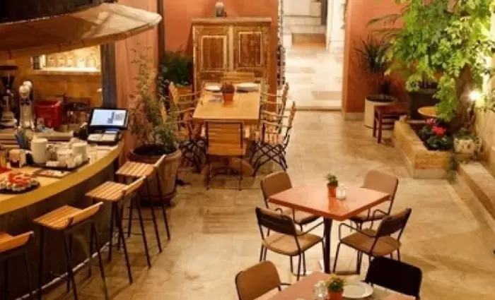 Ξανά επί τάπητος η έλλειψη εργαζομένων στην επισιτιστική βιομηχανία