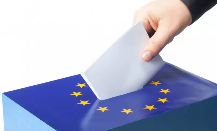 Δημοσκόπηση-Ευρωεκλογές: Τρίτο σημαντικότερο κριτήριο η Οικονομία