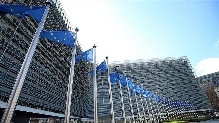 ΕΕ: Σχέδιο 2 τρισ. ευρώ για οικονομική ανάκαμψη