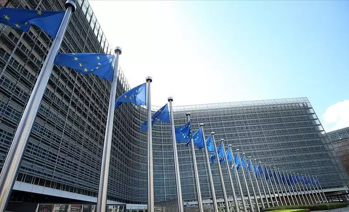 Η ΕΕ σε κρίσιμο σταυροδρόμι