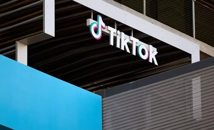 Κομισιόν: Επίσημη διαδικασία κατά TikTok για εκλογικούς κινδύνους