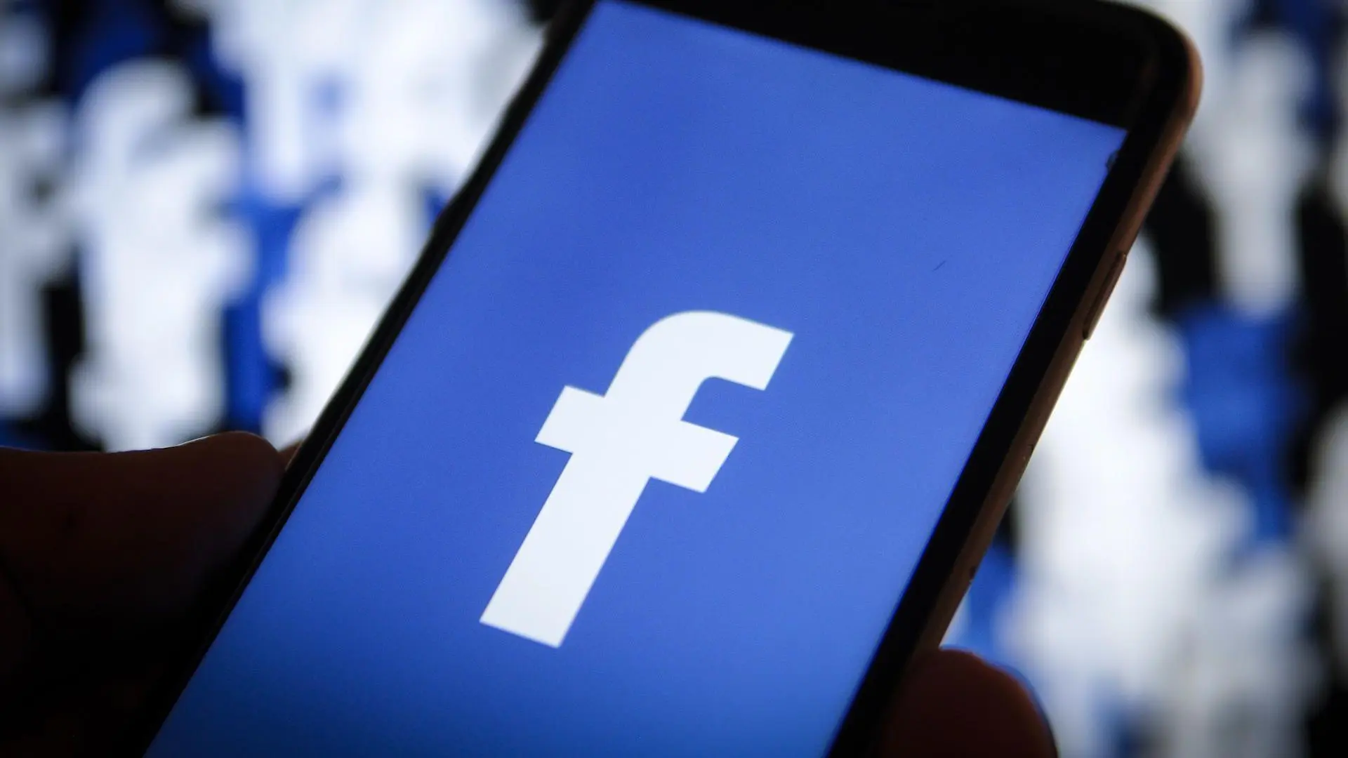 Πόσους χρήστες έχει το Facebook;