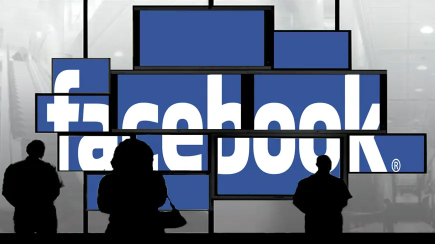 Νέο σκάνδαλο Facebook - Διέρρευσαν χιλιάδες κωδικοί και φωτογραφίες