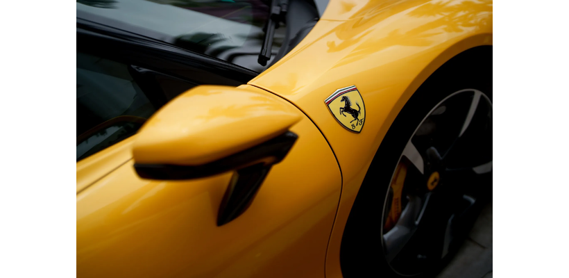 Ferrari: Αύξηση κερδών παρά τους δασμούς Τραμπ – Στα 2 δισ. δολάρια τα έσοδα