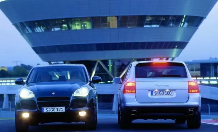 Το SUV της Porsche γιορτάζει την επέτειό του