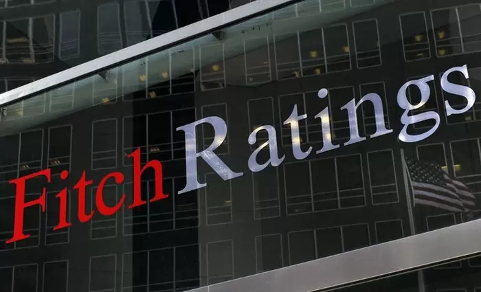 Ο Fitch αναβάθμισε το ελληνικό αξιόχρεο στην επενδυτική βαθμίδα