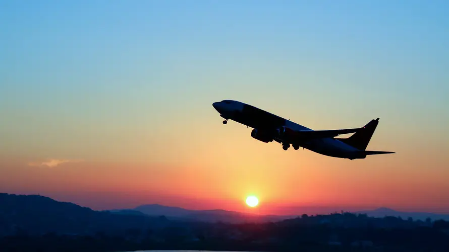 Παρατείνεται μέχρι μέσα Μαίου η απαγόρευση πτήσεων στην Κύπρο