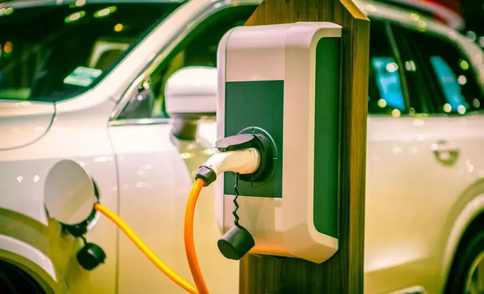 Έρχεται χριστουγεννιάτικο Σχέδιο αγοράς ηλεκτρικού οχήματος