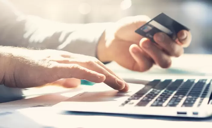 Νέα δεδομένα για επιχειρηματίες με τους νέους κανόνες online πωλήσεων της ΕΕ