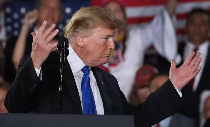 Google, Facebook και Amazon στηρίζουν τον Ντόναλντ Τραμπ