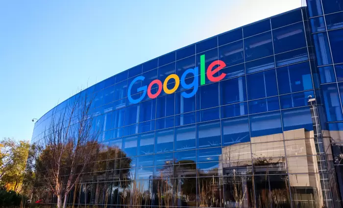 Google: Φέρνει αναβαθμισμένη AI στα νέα κινητά τηλέφωνα και έξυπνα ρολόγια της