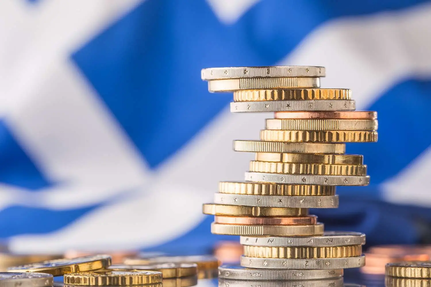 Ομόλογα με «ρήτρα ΑΕΠ»: Πώς η Ελλάδα απαλλάσσεται από βάρη 250 εκατ. ευρώ τον χρόνο