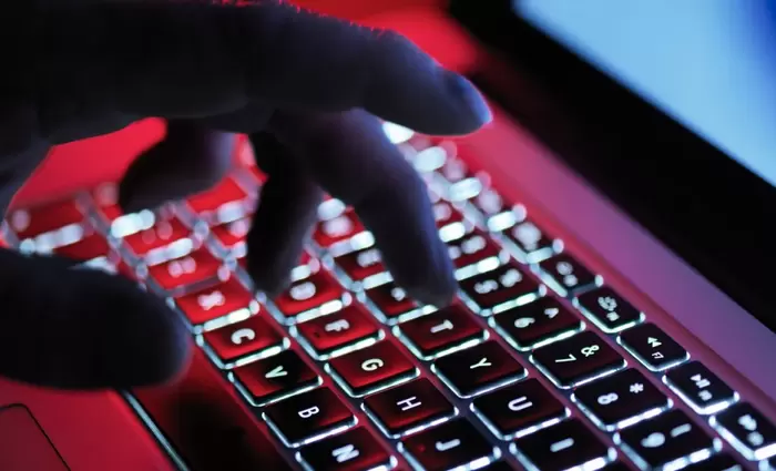 Hackers παραβίασαν το Outlook - Παραδέχεται πρόβλημα η Microsoft