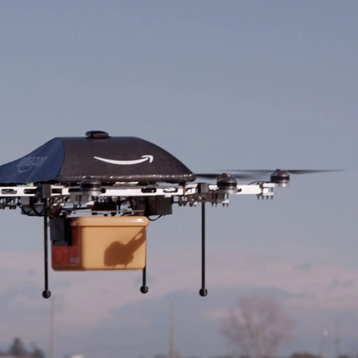 Γίνεται συντρίμμια το όνειρο του Μπέζος για delivery με drones