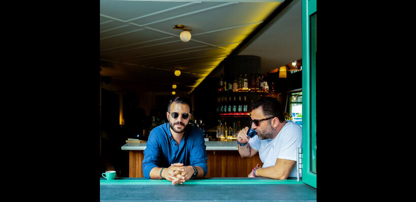 AHG: Παραμείνετε συντονισμένοι μαζί μας...