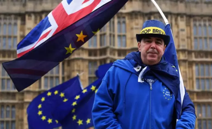 «Καλοδεχούμενοι στο Ην. Βασίλειο οι Κύπριοι»