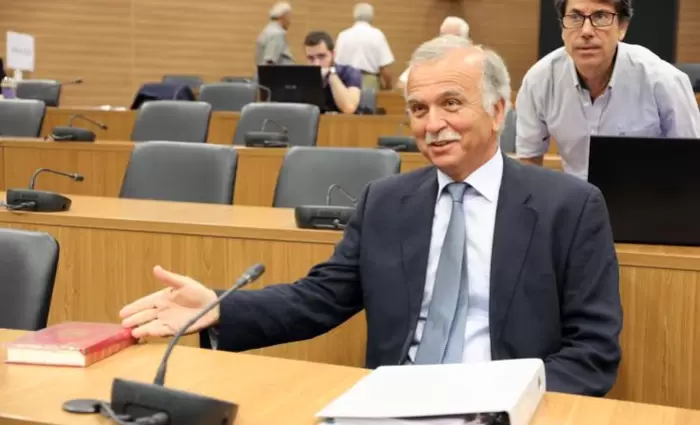 Ταουσιάνης: Το εκρηκτικό κοκτέιλ της κατάρρευσης του Συνεργατισμού