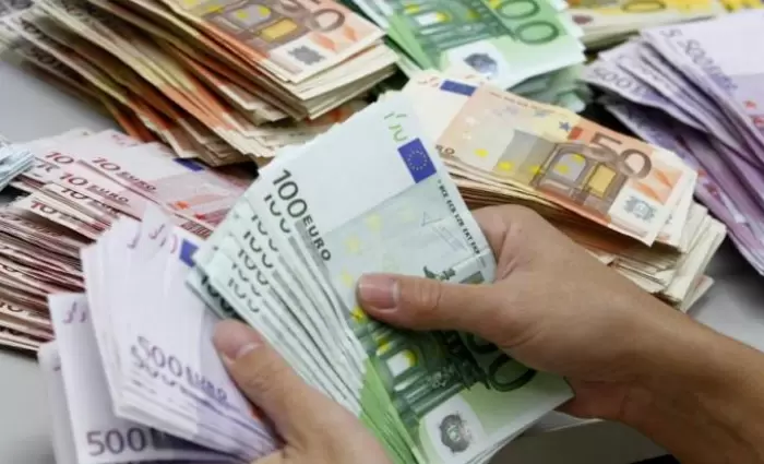 Το κράτος κατέβαλε €1,36 δισ. σε φυσικά και νομικά πρόσωπα το 2018