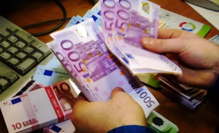 ΥΠΟΙΚ: Άντλησε €5,48 εκ. από την πώληση 6ετών ομολόγων 