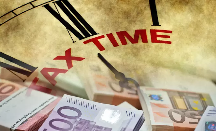 Αβέβαιοι καιροί για φορολογική μεταρρύθμιση