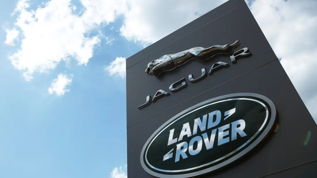 Βρετανία: Η Jaguar Land Rover αναστέλλει για έναν μήνα τον εφοδιασμό της αγοράς στις ΗΠΑ ελέω δασμών