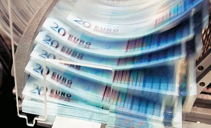 Υπ. Οικονομικών: Κατέθεσε 2,5 δις στη Συνεργατική 