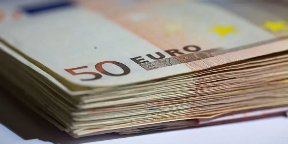 Ένα βήμα πιο κοντά στην ευρωπαϊκή εγγύηση καταθέσεων
