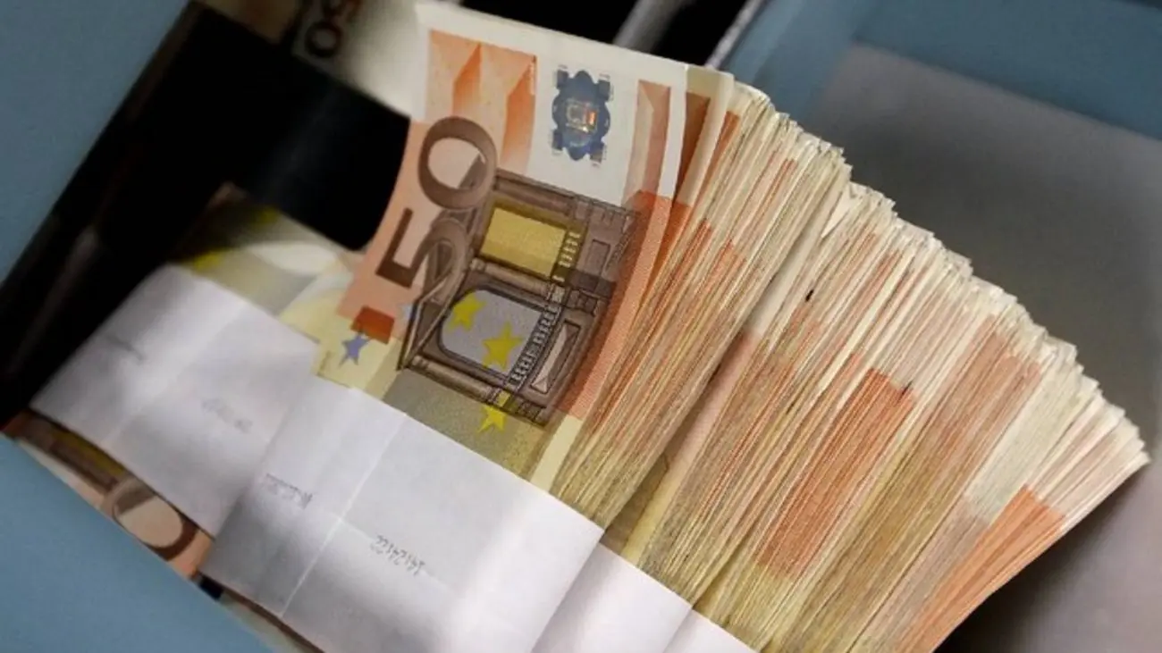 Πόσες καταθέσεις έχουν οι κάτοικοι ξένων χωρών στην Κύπρο;