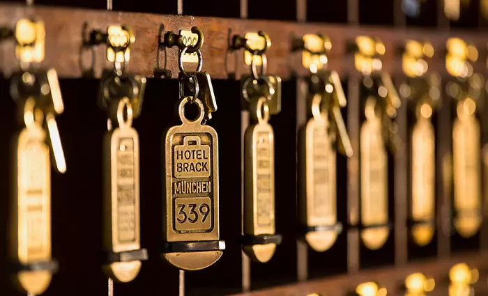 Το ξενοδοχείο St. George προσφέρει έκπτωση 30% στις υπηρεσίες του