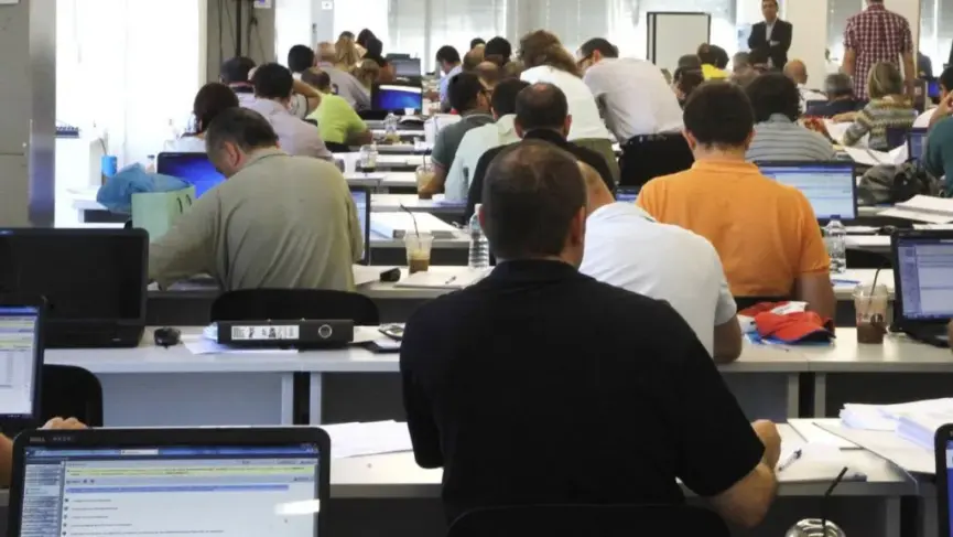 Αυξήθηκαν οι κυβερνητικοί κατά 257 άτομα τον Ιανουάριο - Στα 55.364 συνολικά