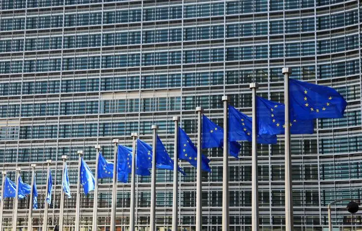 Κομισιόν: Αυξάνονται τα δημοσιονομικά σύννεφα λόγω Συνεργατισμού