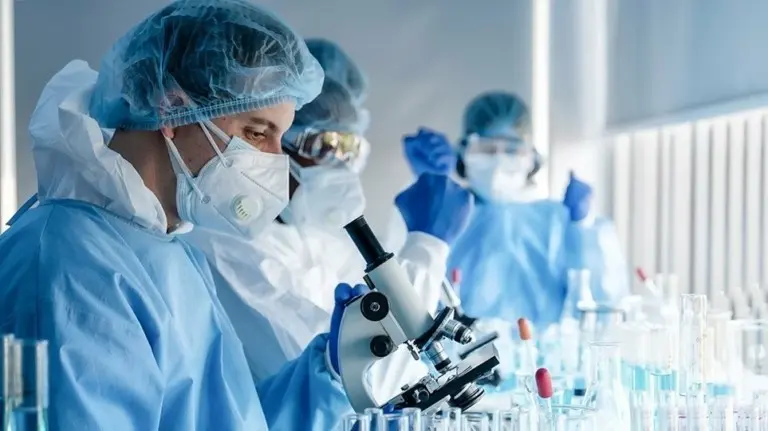 Επενδυτές με κεφάλαιο $13 δισ. ζητούν διεθνές πλαίσιο για την αντιμετώπιση των υπερβακτηρίων
