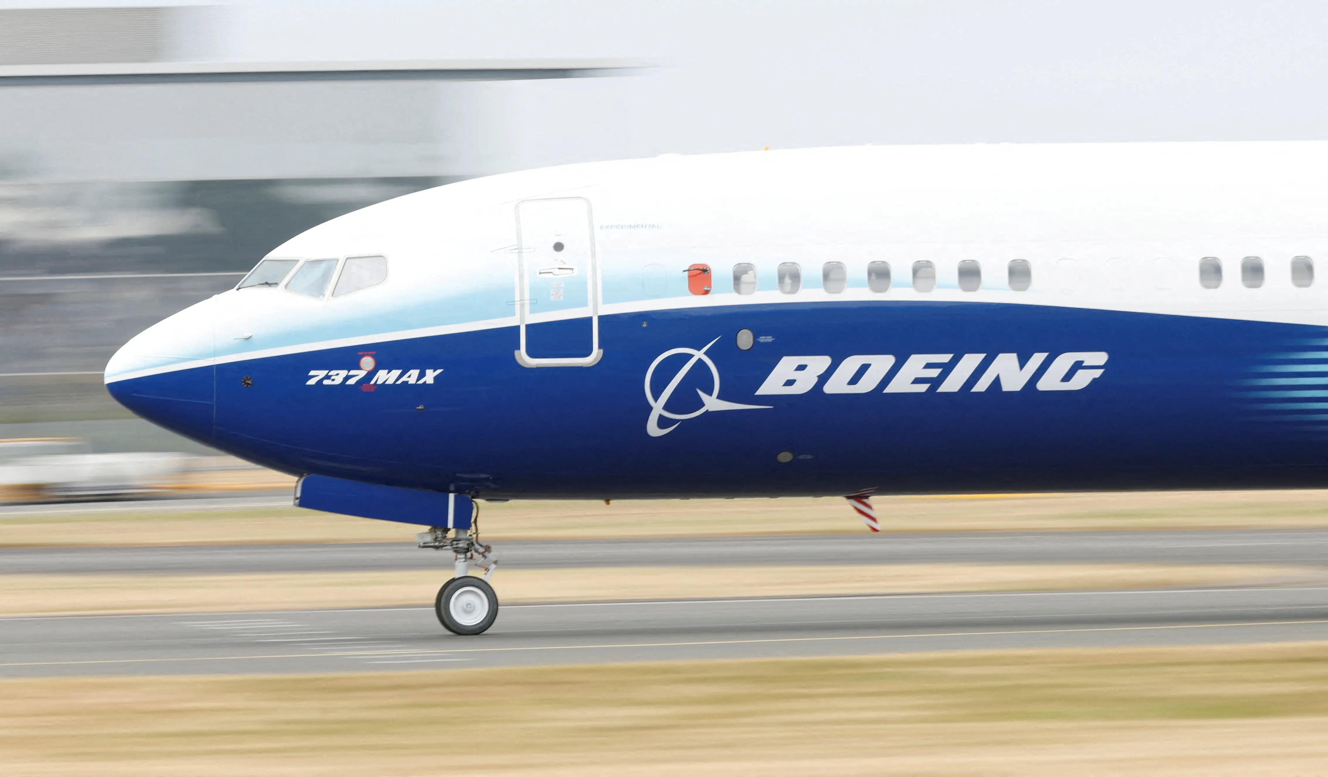 Αύξηση εσόδων ανακοίνωσε για το γ΄ τρίμηνο η Boeing